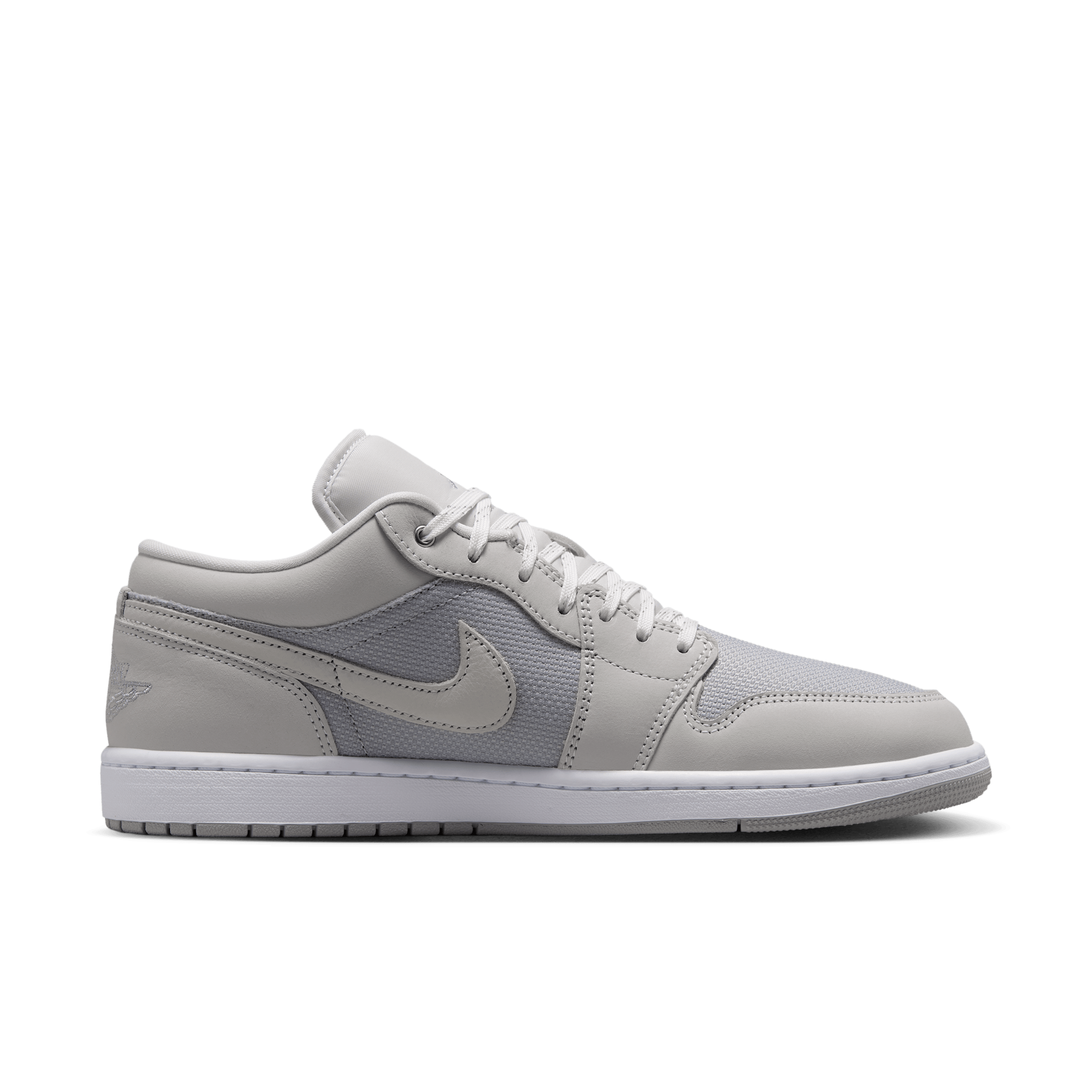 Nike Air Jordan 1 Low SE IO2049-100