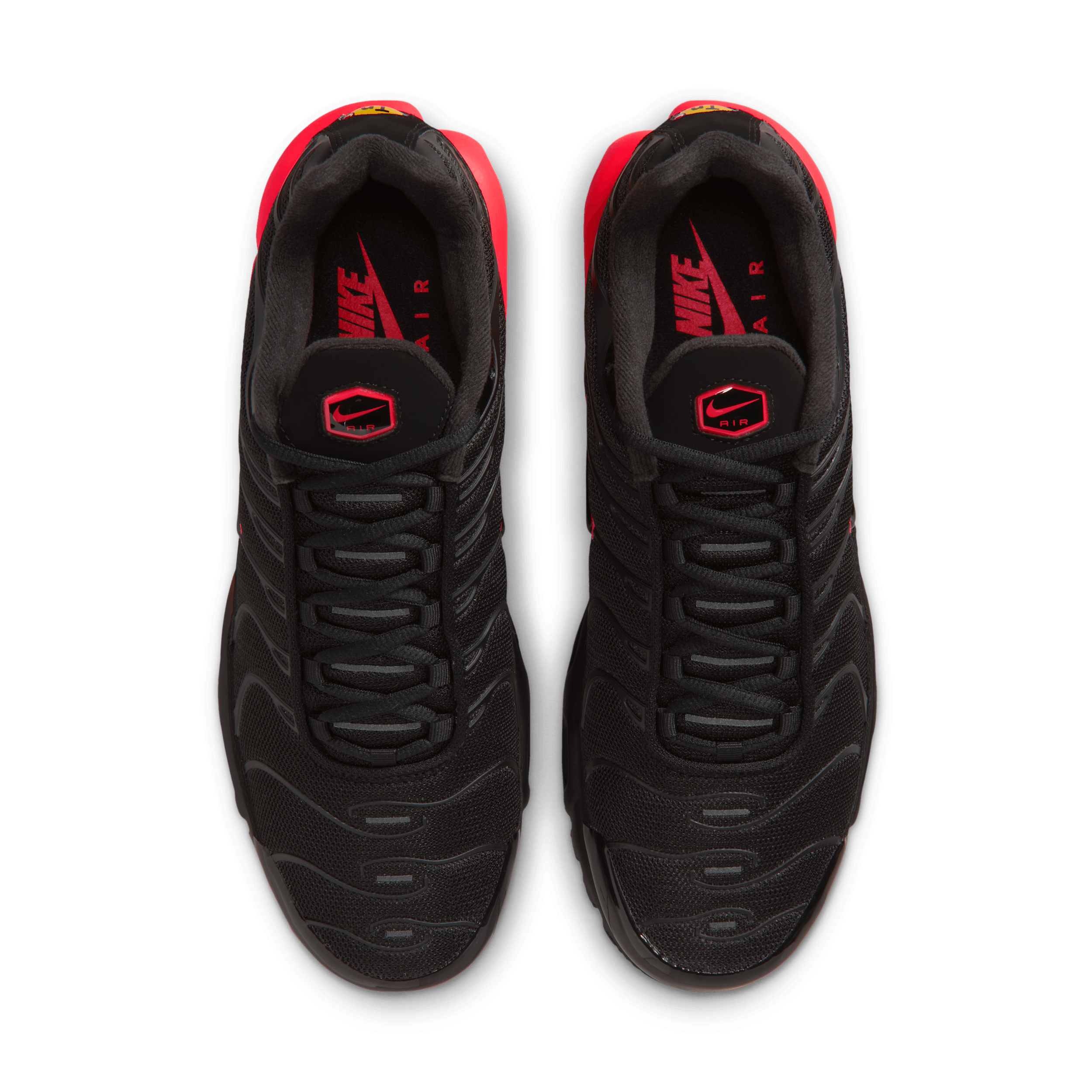 Nike Air Max Plus 'Black & Bright Crimson' IX0385-001