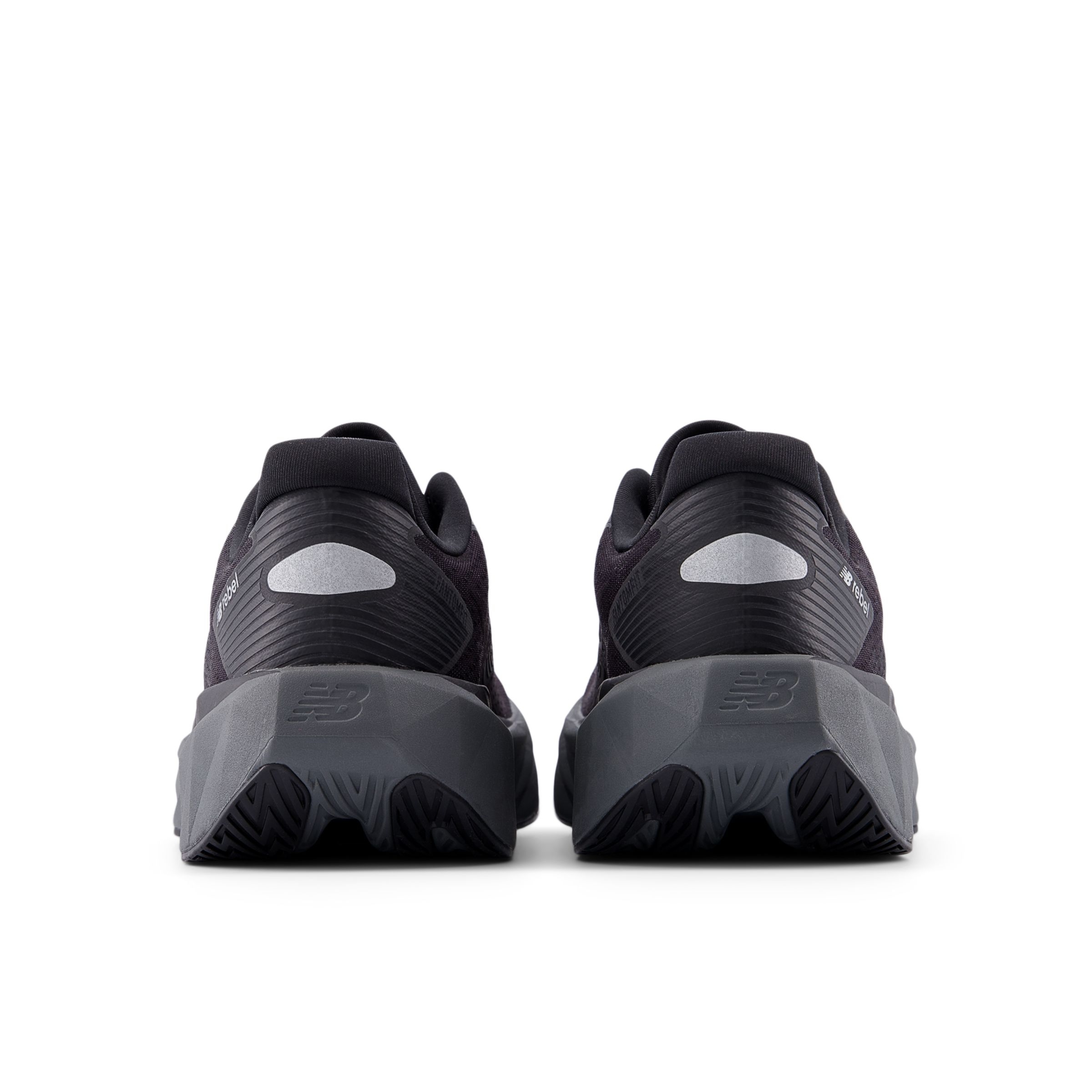 New Balance FuelCell Rebel v5 WFCXLO5