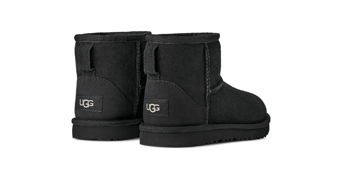 UGG Classic Mini II Boot Kids Black 1017715K-BLK