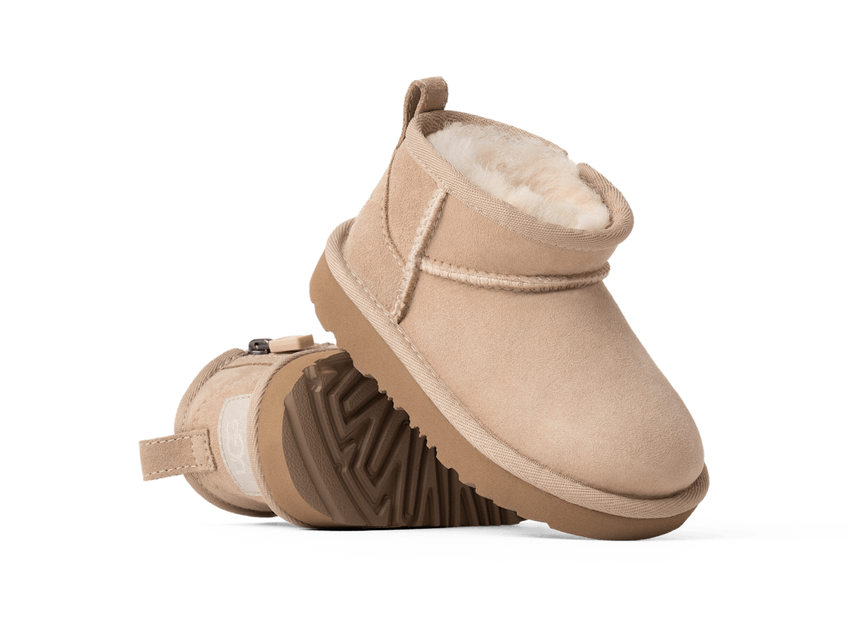UGG® Classic Ultra Mini Boot Kids Tan 1130750T-SAN