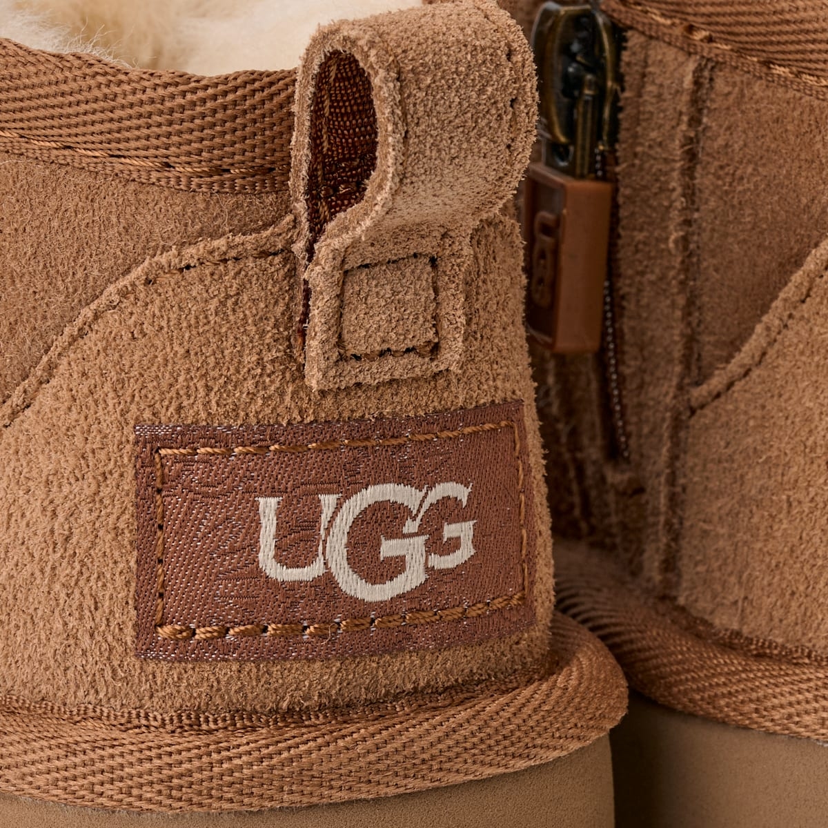 UGG Classic Ultra Mini 1130750TCHE