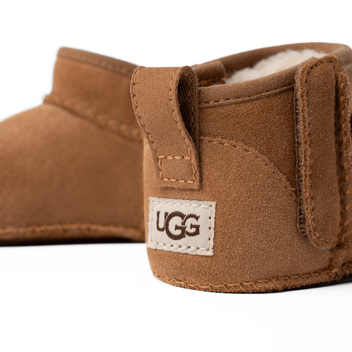 UGG® Classic Ultra Mini Bootie Kids Brown 1157690I-CHE