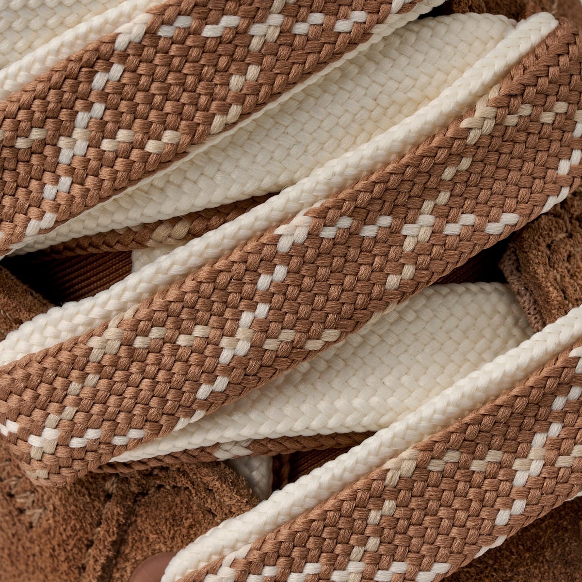UGG® Lowmel Lo 'Chestnut' 1168890-CHE