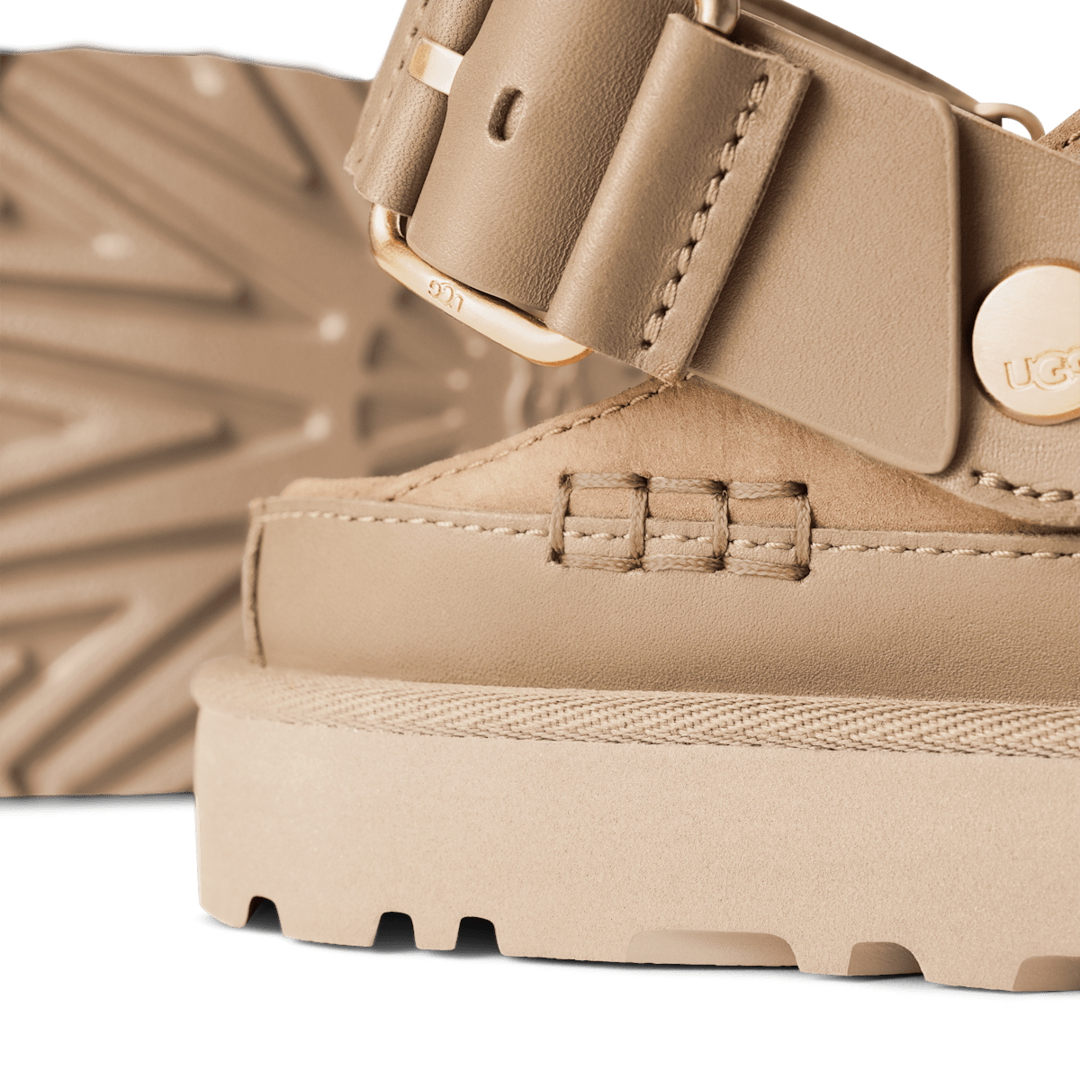 UGG® Goldenstar Villa Clog Women Brown 1169590-MDSD