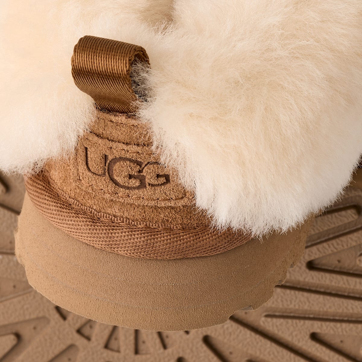 UGG® Tazzelle Brown 1171198K-CHE