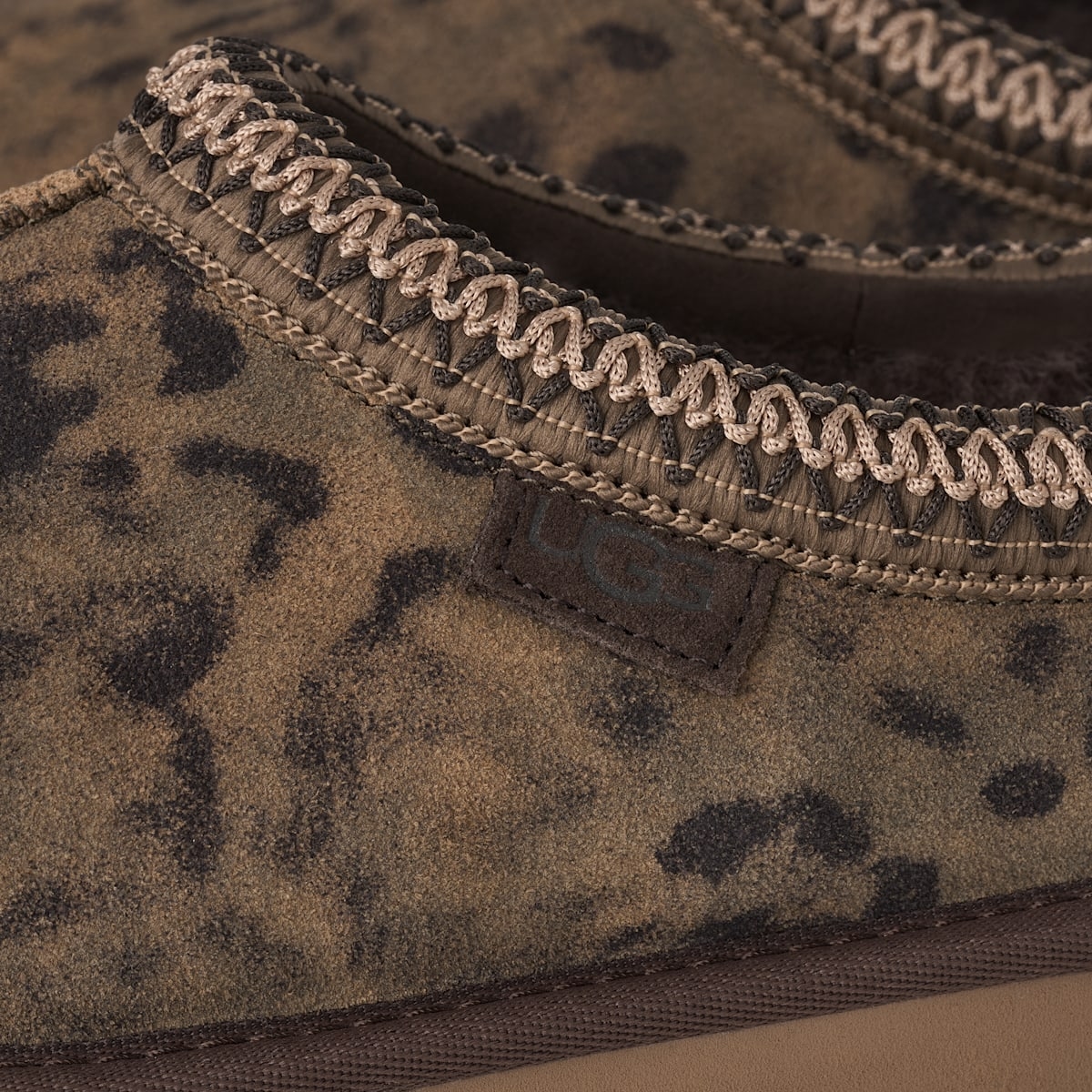 UGG® Tasman Spotted Brown 1180365-CHE