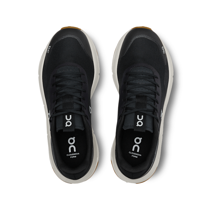On W Cloudnova Form 2 Black 3WE30171430