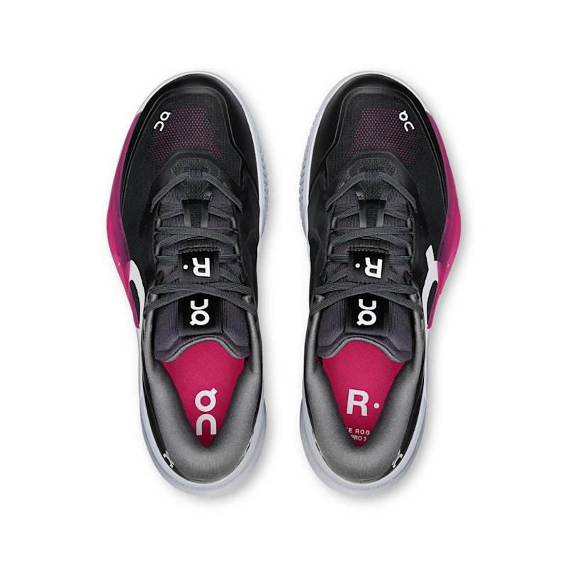 On THE ROGER Pro 3 Clay Black 3WG10732890