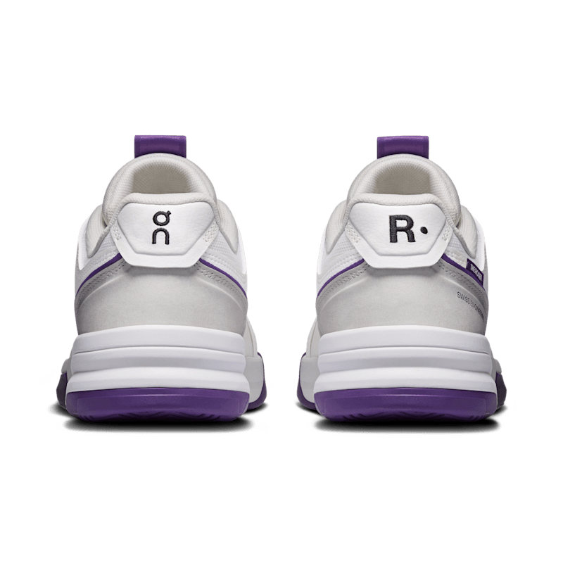 On THE ROGER Clubhouse Pro 2 'White' 3WG30056037