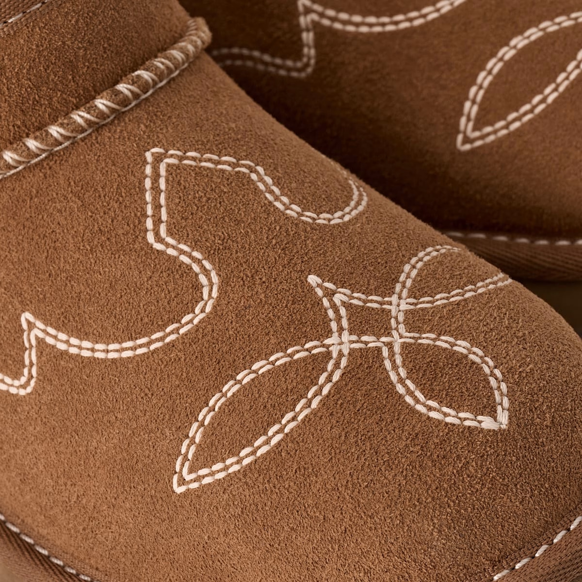 UGG® Classic Ultra Mini Western Boot 'Chestnut' 1184371K-CHE