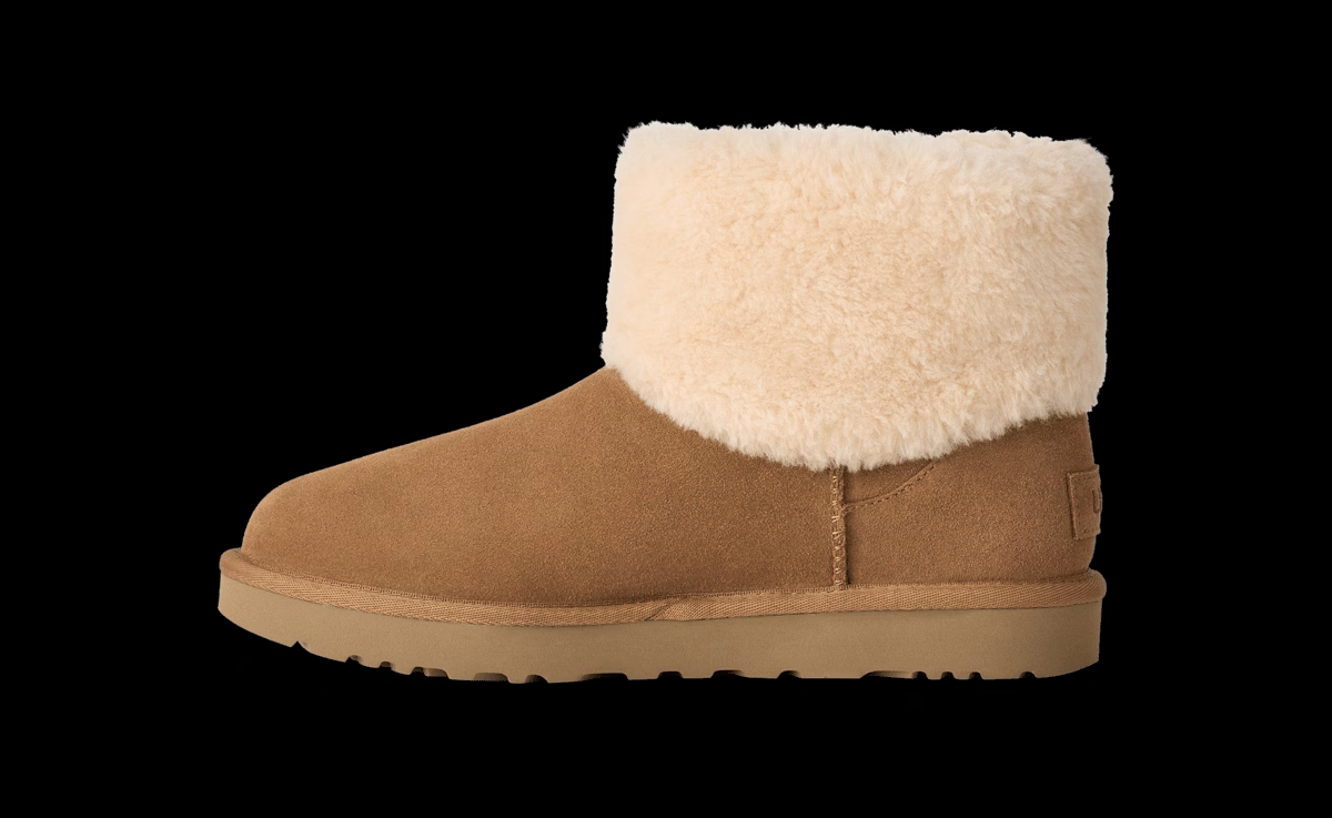 UGG® Classic Mini Posy Toggle Boot 'Chestnut' 1184010-CHE