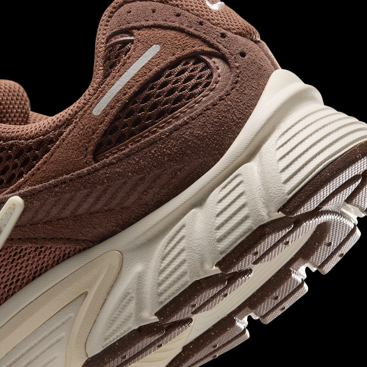 Nike V5 RNR Suede IX0197-200