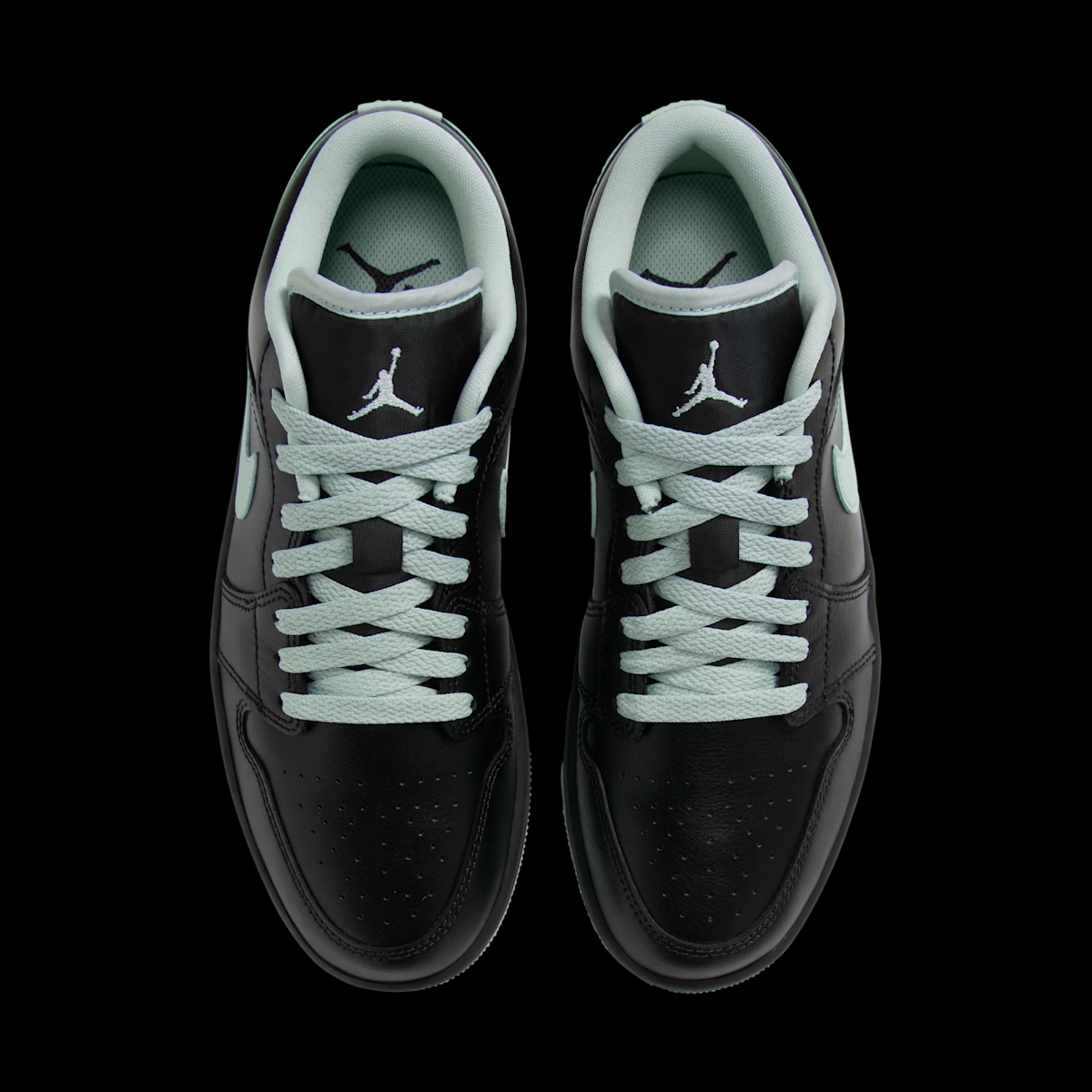 Air Jordan 1 Low 'Black & Pistachio Frost' DC0774-008