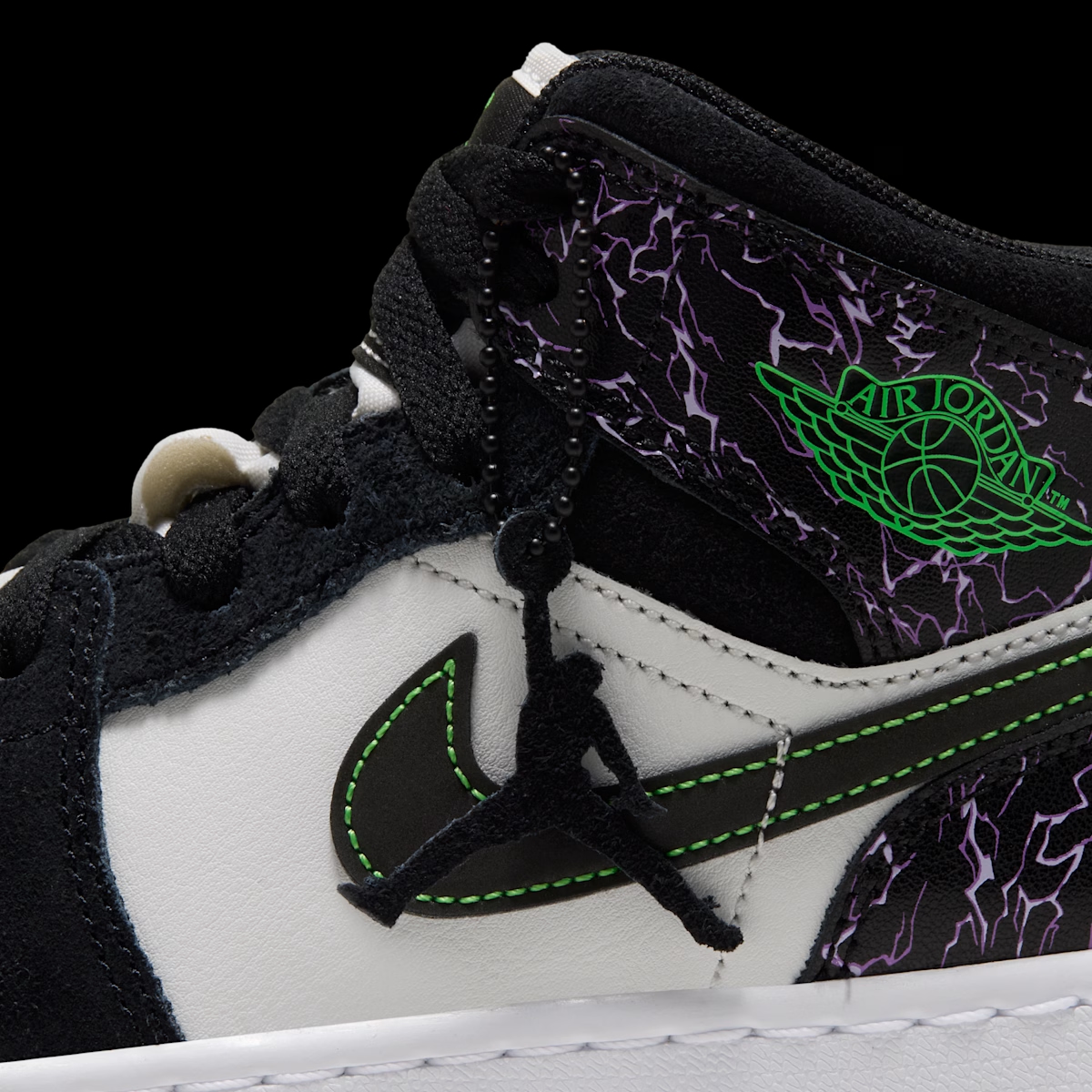 Air Jordan 1 Mid SE IQ5514-001