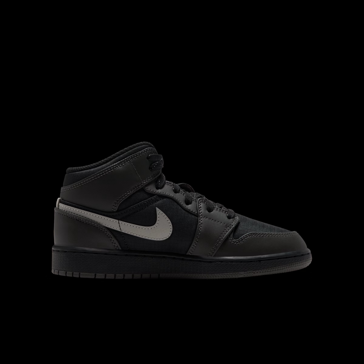 Air Jordan 1 Mid Utility 'Black' IX6987-001