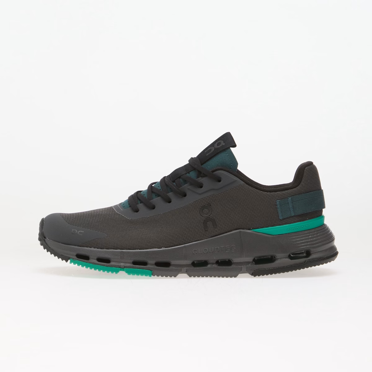 On Cloudnova Form 2 Black 3ME30150106