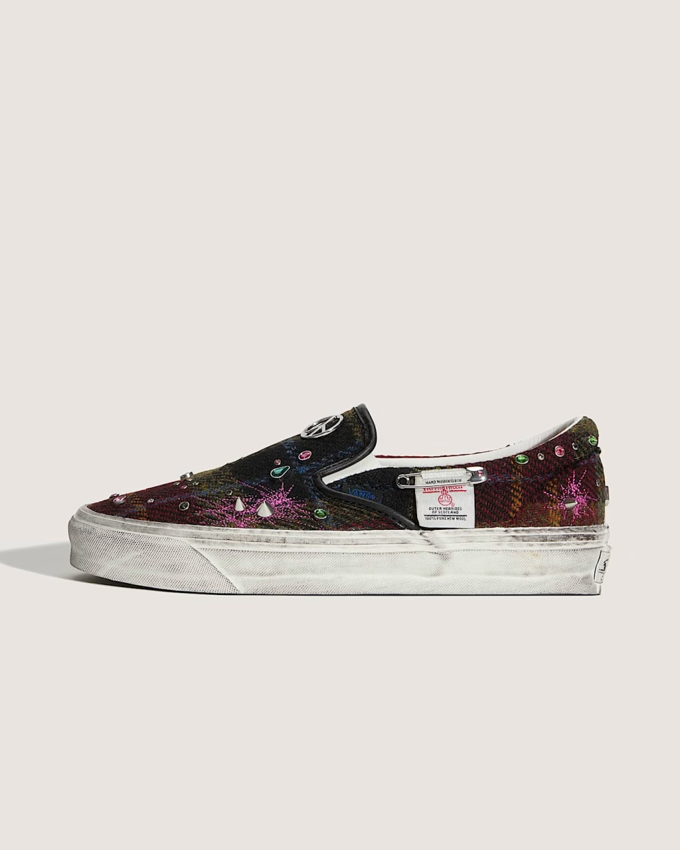 Vans LX Classic Slip-On 98 Red VN000E96BJN1