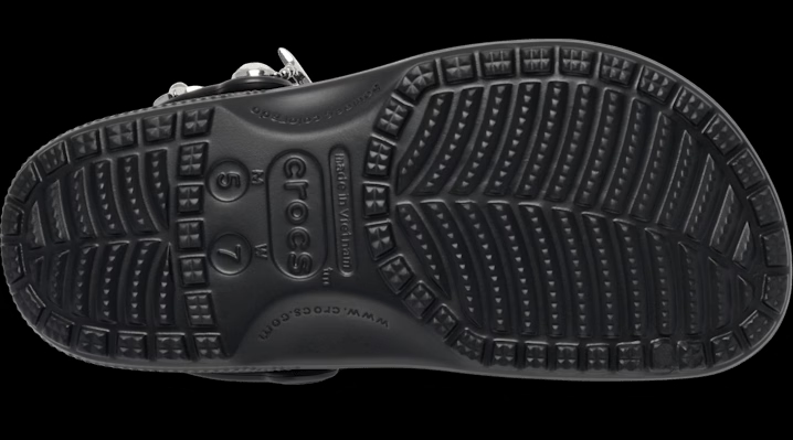 Crocs Classic Metal Minis Clogs 'Black' 214935-001