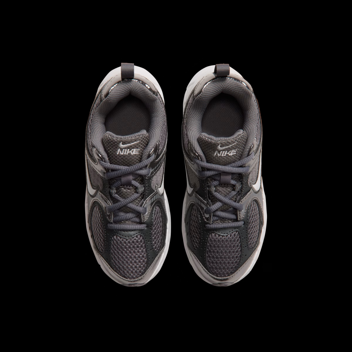 Nike V5 RNR 'Black' IR2305-007