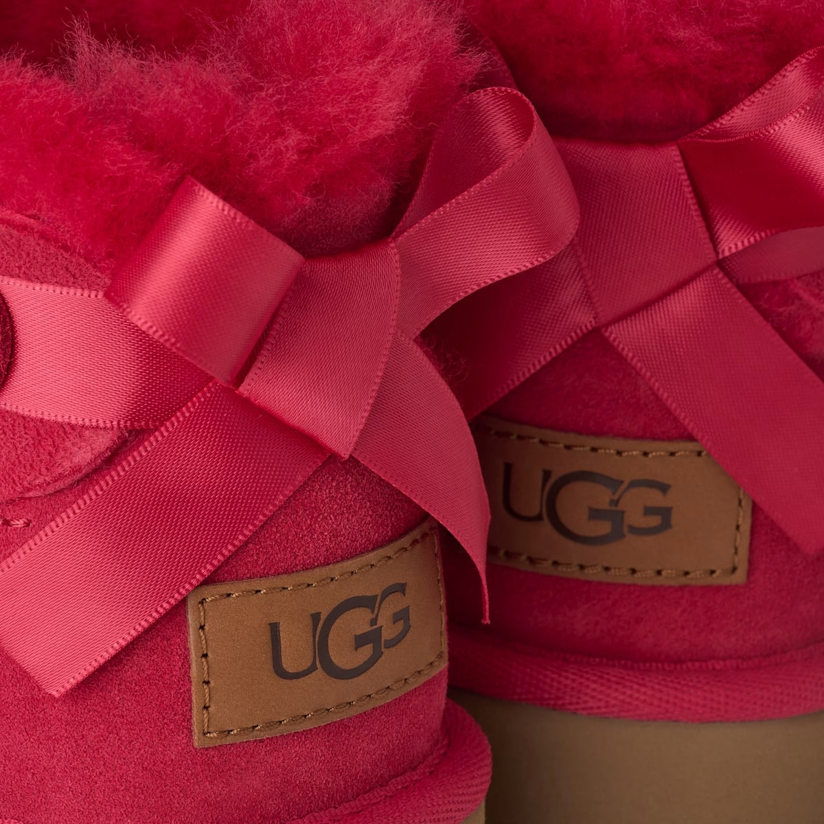 UGG® Ultra Mini Bailey Bow Boot '' 1185491-RBRD