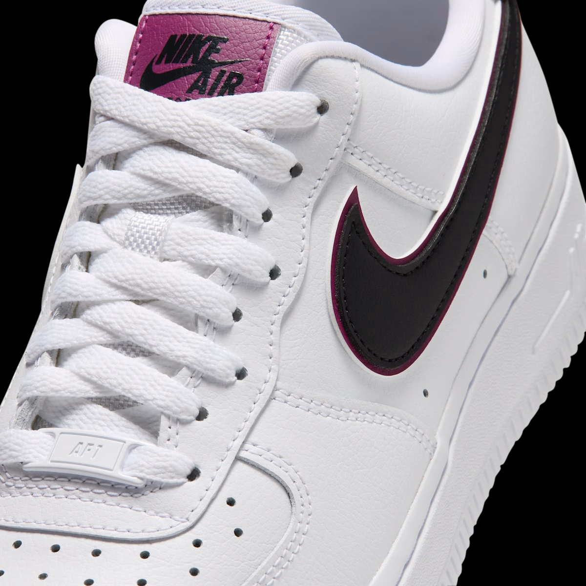 Nike Wmns Air Force 1 '07 Essential 'White & True Berry' IO4226-107