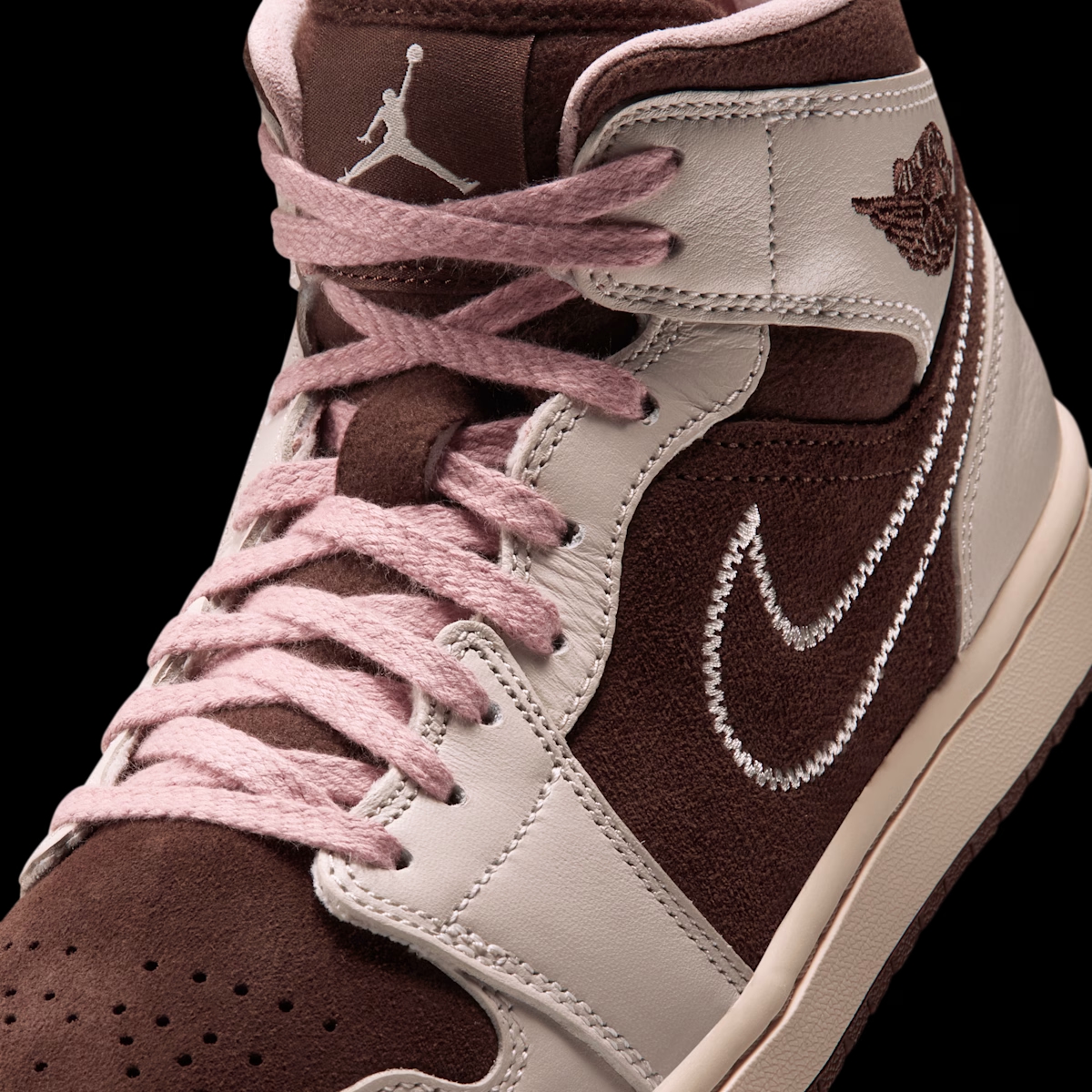 Air Jordan 1 Mid SE 'Cacao Wow' IQ7607-200