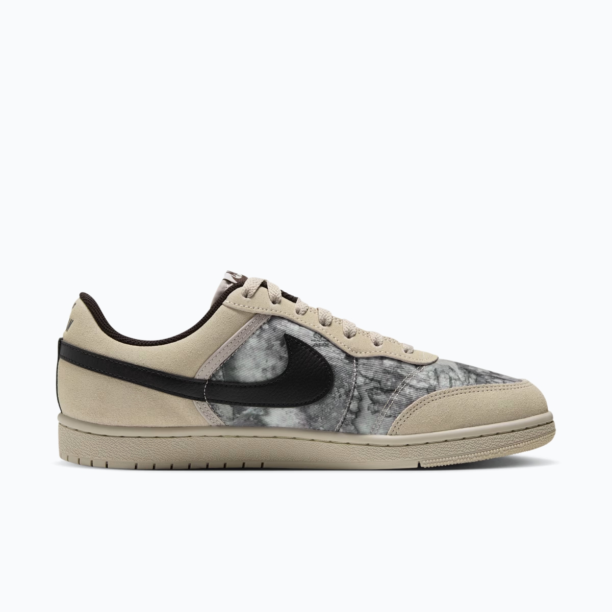 Air Jordan Skyline Low 'Realtree' JA9066-200