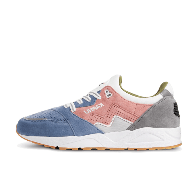 Karhu Aria 'Muted Clay' F803040