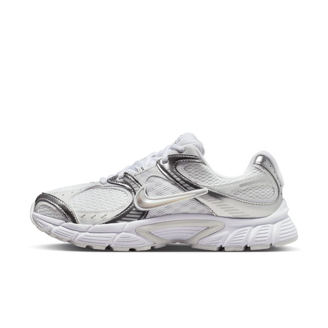 Nike V5 RNR 'Metallic Platinum' HQ7901-112
