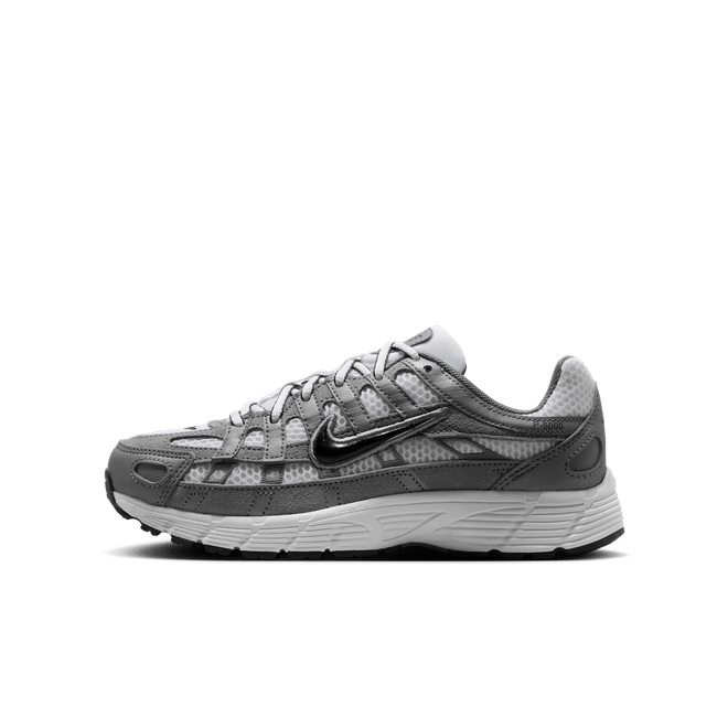 Nike P-6000 Older Kids' IR2002-100