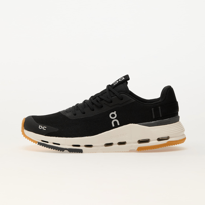 On W Cloudnova Form 2 Black 3WE30171430