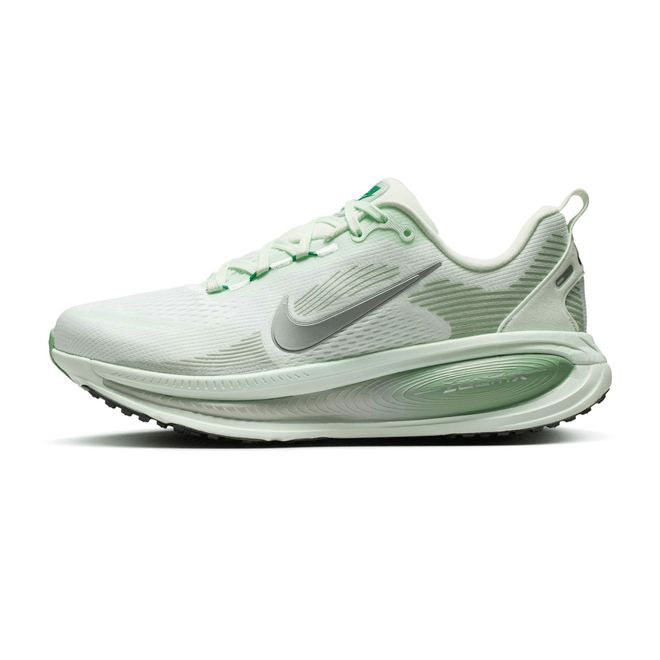 Nike Vomero 18 HM6804-300