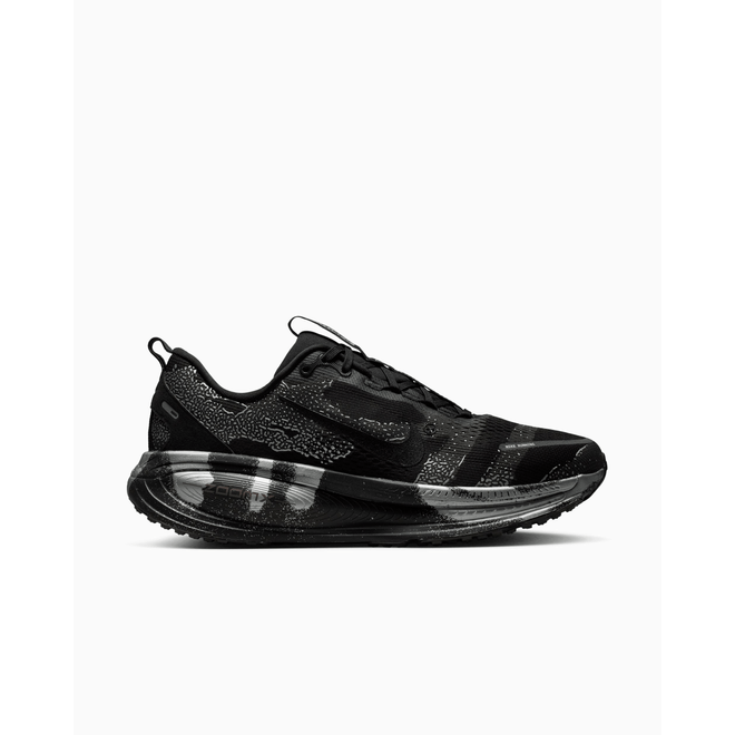 Nike Vomero 18 DSRPT IQ3925-001