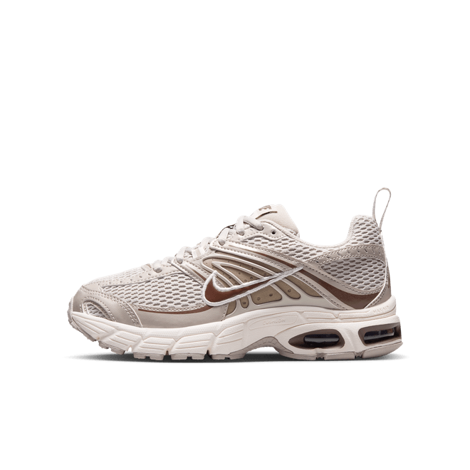 Nike Air Max Moto 2K Older Kids' IQ9430-200