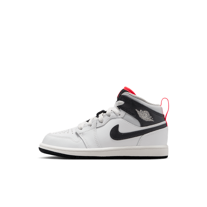 Nike Jordan 1 Mid Younger Kids' DQ8424-109