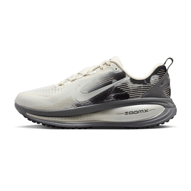 Nike Vomero 18 IF4463-002