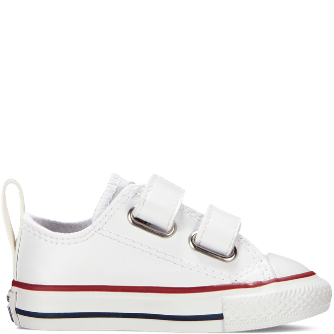 Chuck Taylor All Star 2V Leather Toddler 748653C
