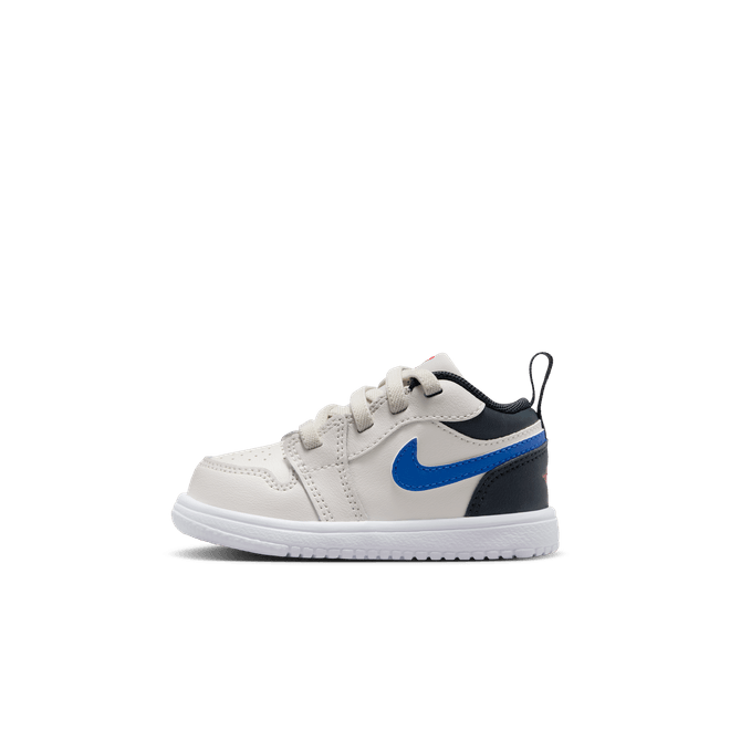 Jordan 1 Low Alt DR9747-027