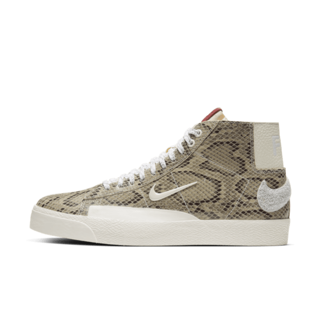 Soulland X Nike SB Blazer Mid 'FRI.day' CN4540-001