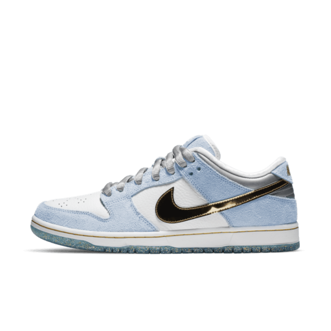 Sean Cliver X Nike SB Dunk Low 'Christmas' DC9936-100