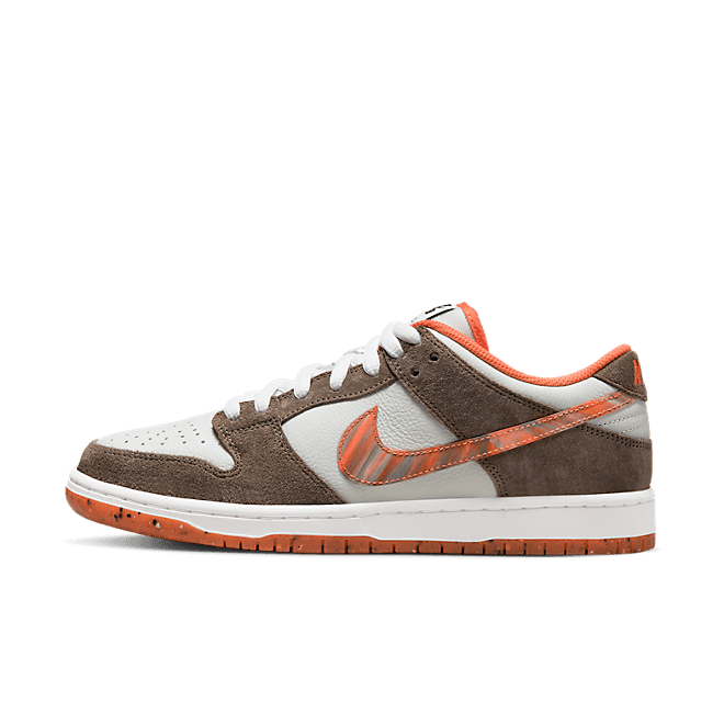 Crushed Skate Shop x Nike SB Dunk Low DH7782-001