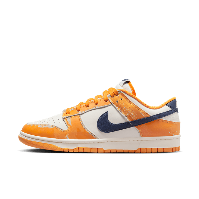 Nike Dunk Low 'Wear and Tear' FN3418-100