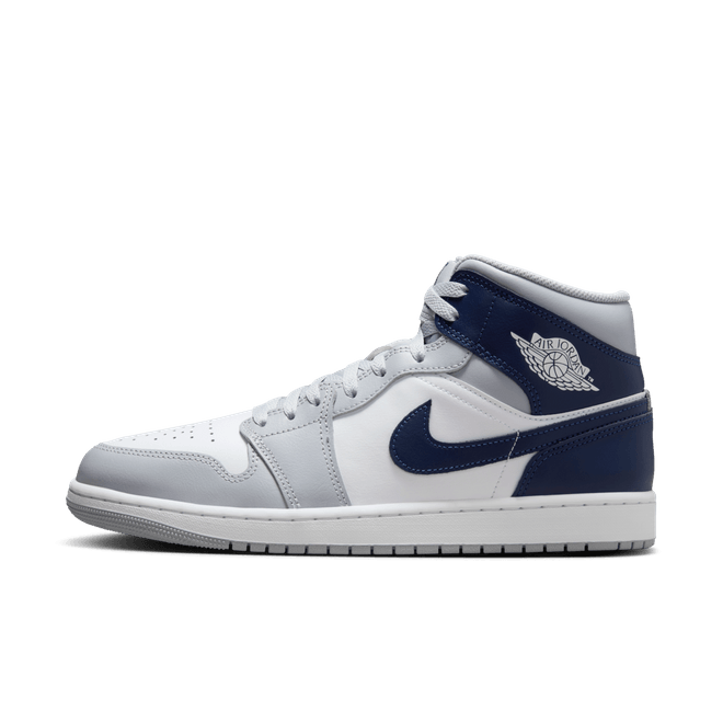 Air Jordan 1 Mid 'Wolf Grey & Midnight Navy' DQ8426-104