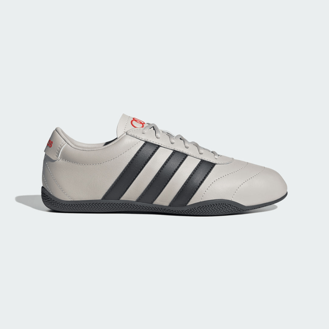 adidas GRAND COURT LO AUDI REVOLUT F1 TEAM KI8651