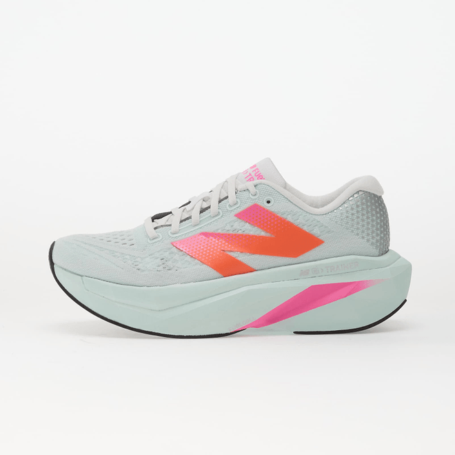 New Balance FuelCell SuperComp Trainer v3 WRCX76E