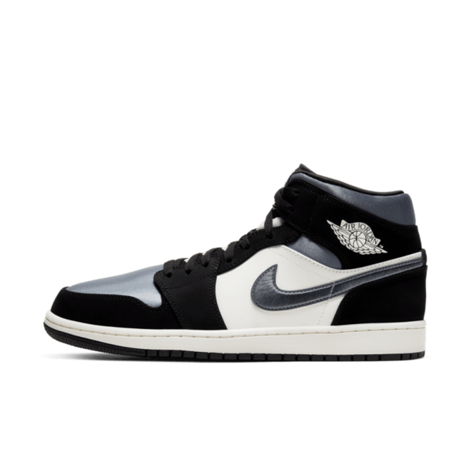 Air Jordan 1 Mid 'Satin' 852542-011