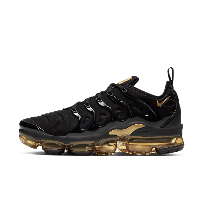 Nike Air VaporMax Plus Black Metallic Gold CW7299-001