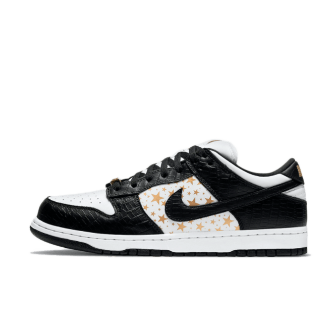 Supreme X Nike SB Dunk Low 'Black' DH3228-102