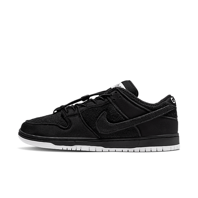 Nike Gnarhunters x SB Dunk Low DH7756-010
